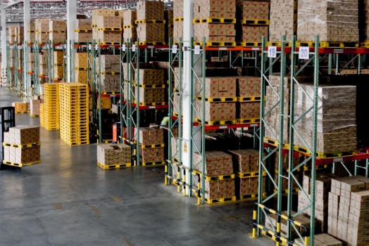 How to Choose the Best Discount Wholesale Solar Distributor