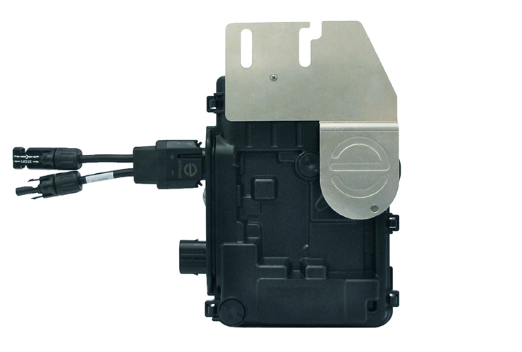 Enphase iQ6+ 72-2-US Grid-Tie Inverter Review